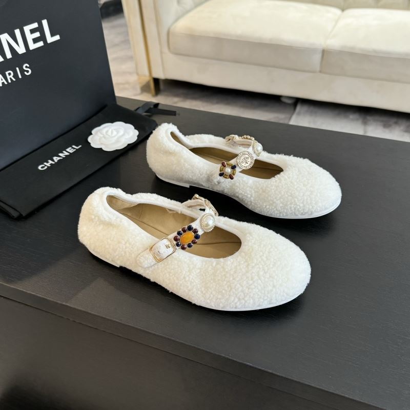 Chanel Low Shoes